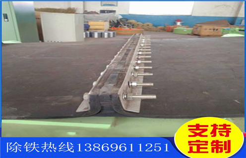 永磁除鐵器，青海永磁除鐵器距離皮帶高度_參數(shù)_內(nèi)部磁塊安裝方法_青海永磁除鐵器距離皮帶高度規(guī)格型號價格 