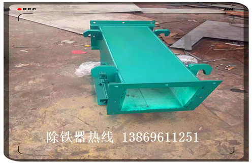 管道永磁除鐵器，海南管道永磁除鐵器rcyg 30_遠(yuǎn)力海南管道永磁除鐵器rcyg 3012000高斯 可定制工作原理_安裝示意圖